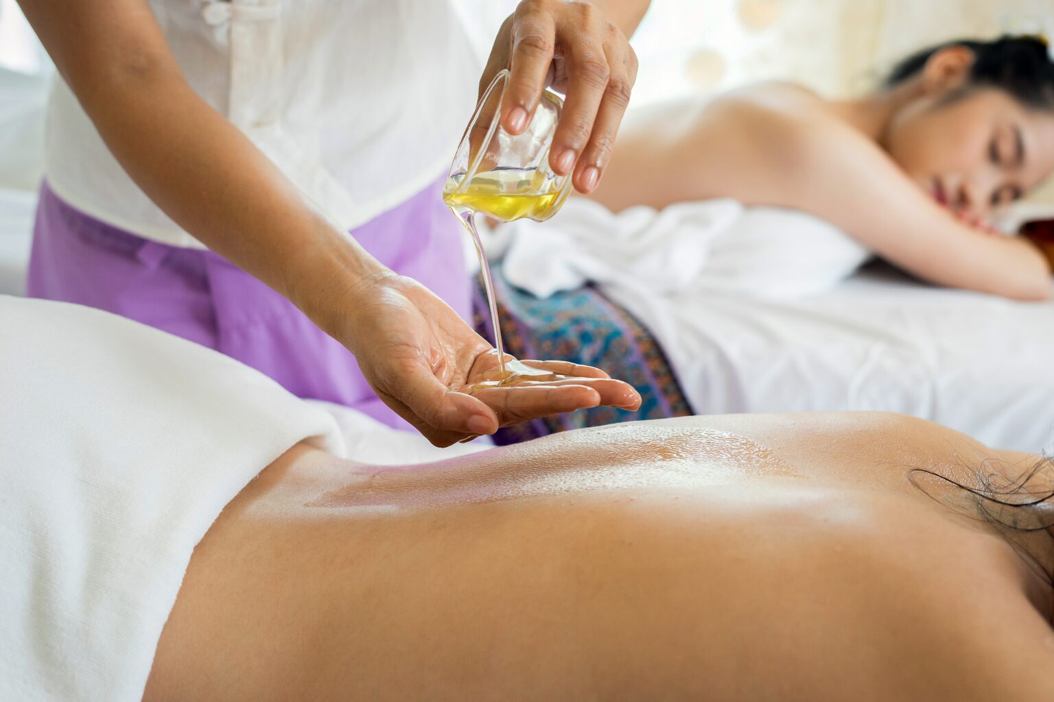 Pourquoi choisir une huile de massage CBD ?
