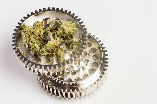 grinder CBD 4